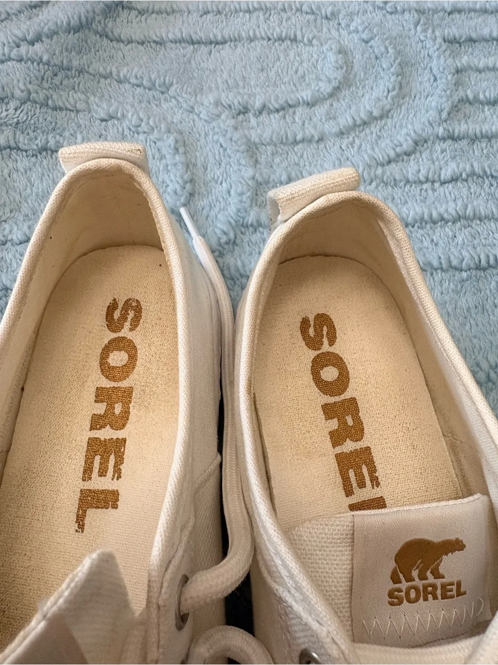 SOREL sneakers size 8.5